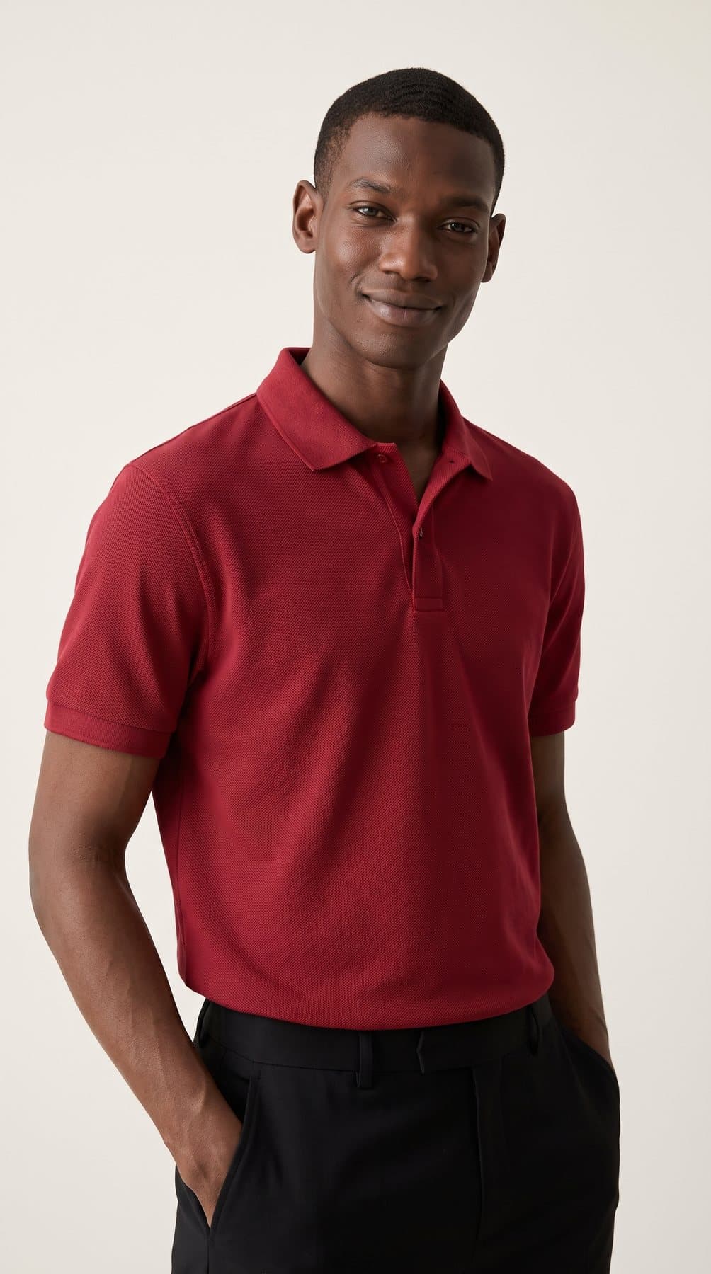 Mannequin portant un polo homme SHUNAAM